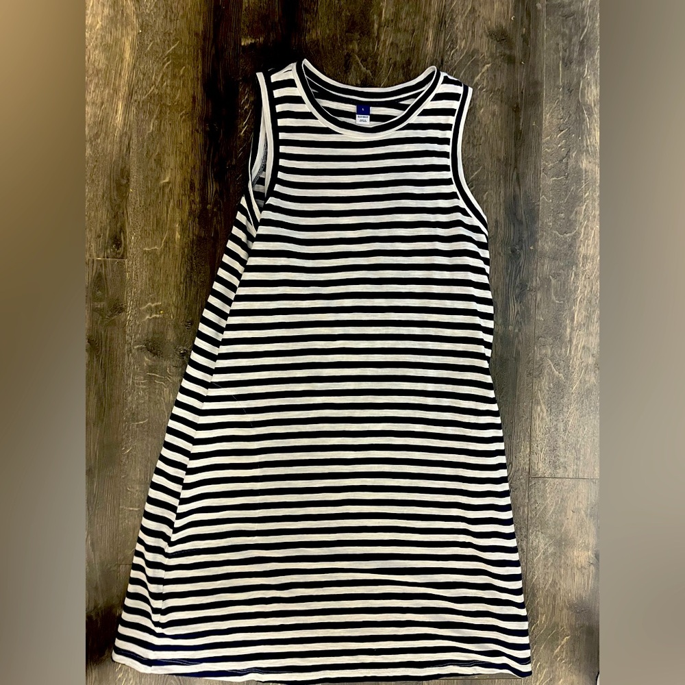 Women’s Sleeveless Old Navy Dress